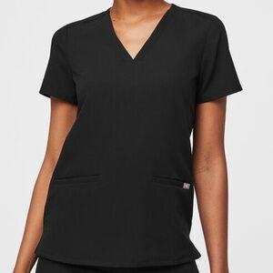 FIGS Casma Three-Pocket Scrub Top - Black